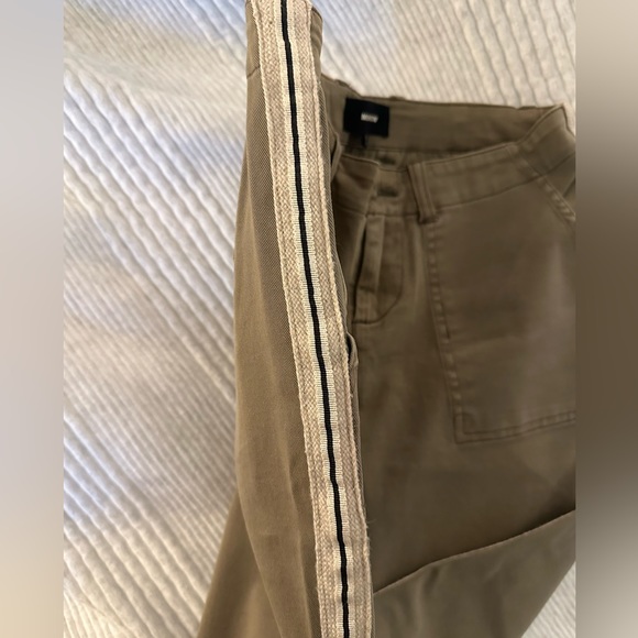 Munrow Side Stripe Green Inca Pants - Picture 3 of 5